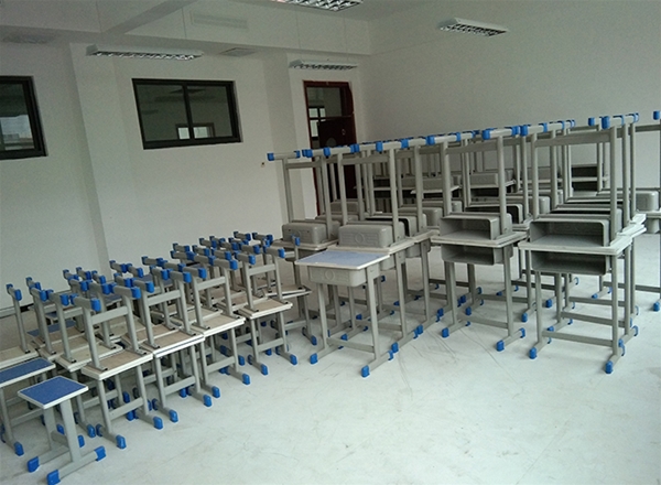 課桌椅 (5)